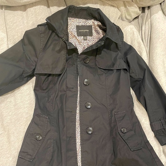 Banana republic black trench coat - Picture 2 of 4